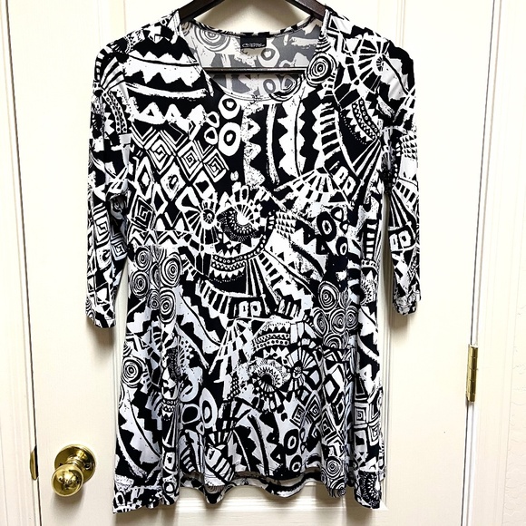 Abstract Black White Babydoll Tunic Top 3/4 Sleeve with Pockets ? Size Medium - Picture 2 of 8
